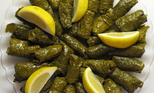“Stuffed Grape Leaves Recipe: Easy and Quick Preparation”